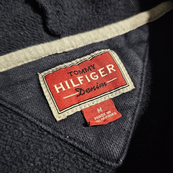 Vintage Tommy Hilfiger Pullover Hoodie - Picture 4 of 4